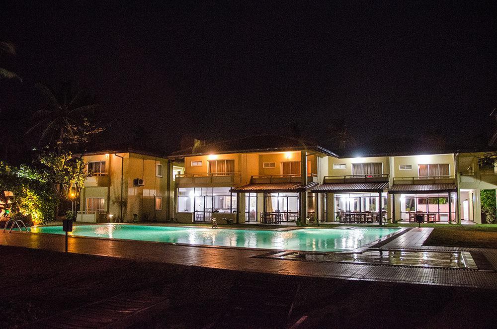 Sanmali Beach Hotel Marawila Zewnętrze zdjęcie
