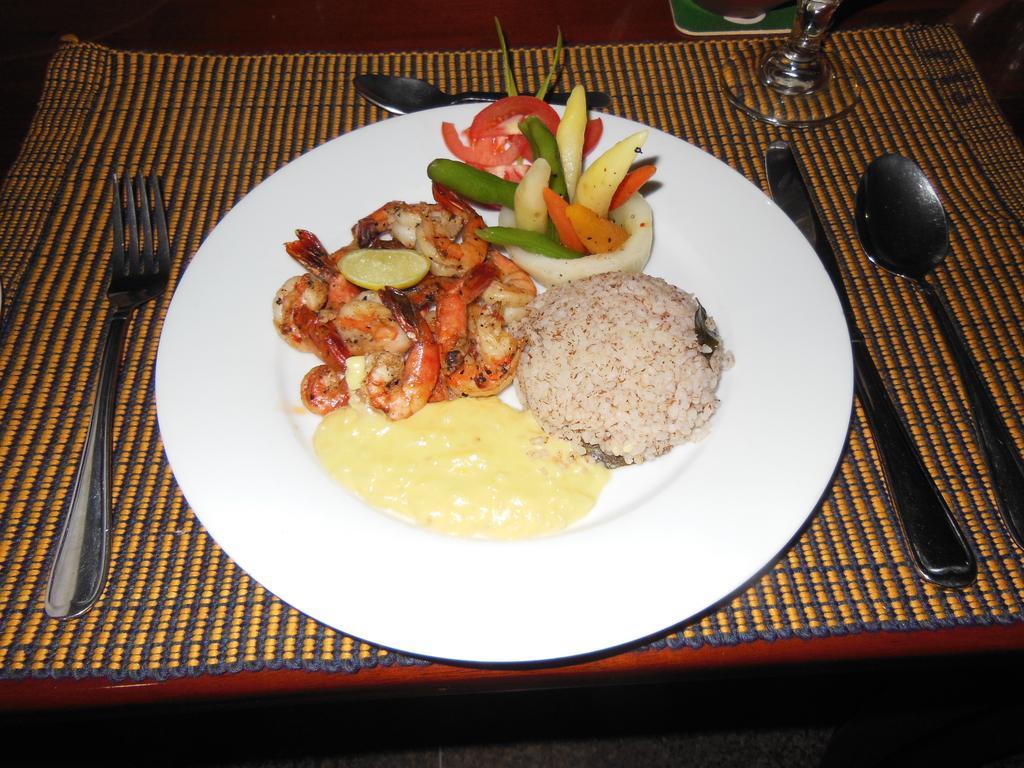 Sanmali Beach Hotel Marawila Zewnętrze zdjęcie