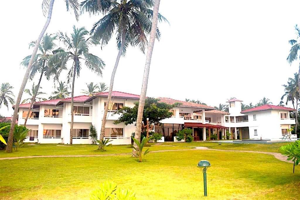 Sanmali Beach Hotel Marawila Zewnętrze zdjęcie